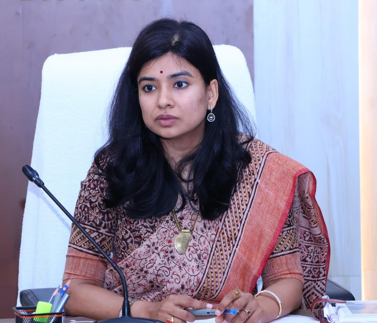 రాజన్న ఆలయ విస్తరణ, అభివృద్ధి పనుల్లో మరింత వేగం పెంచాలి   జిల్లా కలెక్టర్ గరిమ అగ్రవాల్